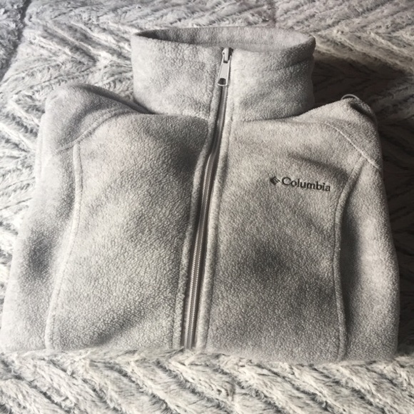 Columbia Other - Women’s Columbia Light Grey Fleece